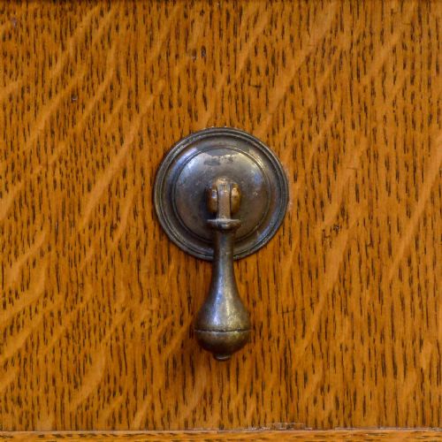 UNUSUAL JACOBEAN STYLE OAK CUPBOARD - ADDITIONAL PHOTO 5
