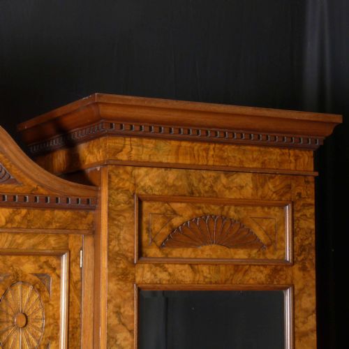 VICTORIAN BURR WALNUT PRINCESS WARDROBE - ADDITIONAL PHOTO 4