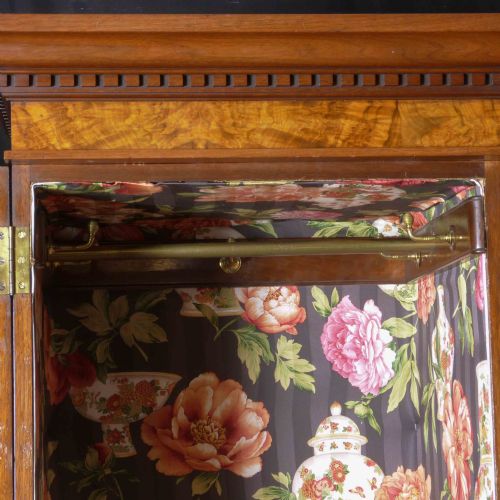 VICTORIAN BURR WALNUT PRINCESS WARDROBE - ADDITIONAL PHOTO 14