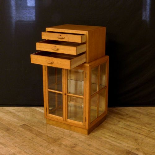 RARE ART DECO SHOP FITTING - ADDITIONAL PHOTO 1