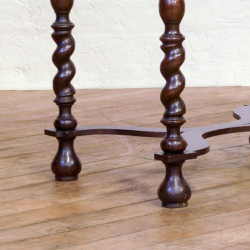 JACOBEAN STYLE OAK OCCASIONAL TABLE WITH X SHAPED STRETCHERS - ADDITIONAL PHOTO 2