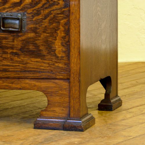 FINE ARTS CRAFTS OAK WARDROBE - ADDITIONAL PHOTO 10