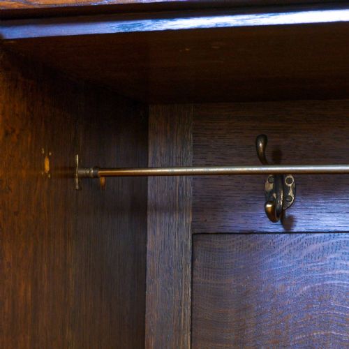 FINE ARTS CRAFTS OAK WARDROBE - ADDITIONAL PHOTO 12