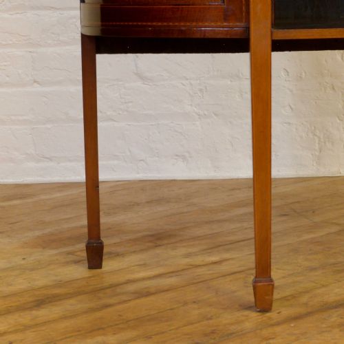 EDWARDIAN SHERATON STYLE MAHOGANY DISPLAY CABINET - ADDITIONAL PHOTO 3