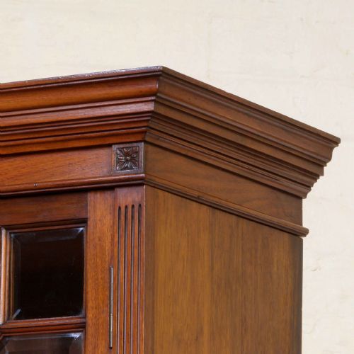 LATE VICTORIAN WALNUT BOOKCASE - ADDITIONAL PHOTO 4