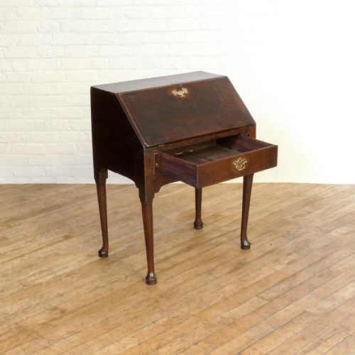 GEORGE II OAK BUREAU - ADDITIONAL PHOTO 2