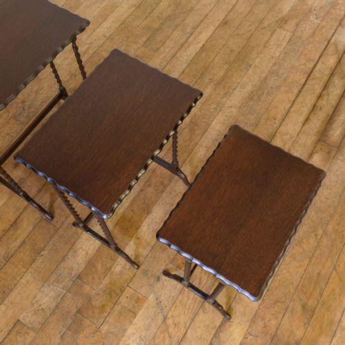 OAK NEST OF TABLES WITH TWIST LEGS - ADDITIONAL PHOTO 3