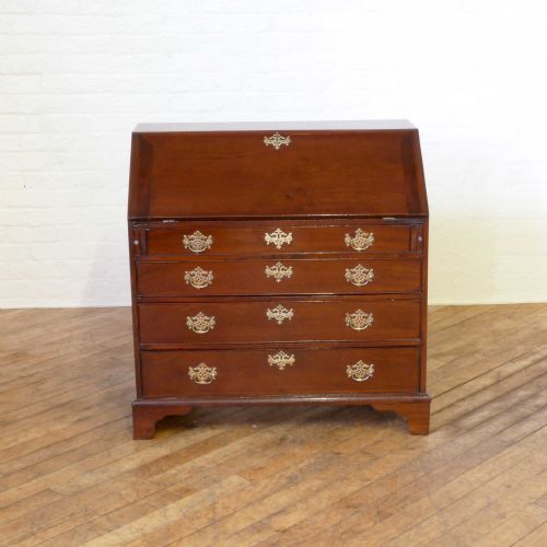 GEORGIAN MAHOGANY BUREAU - ADDITIONAL PHOTO 4