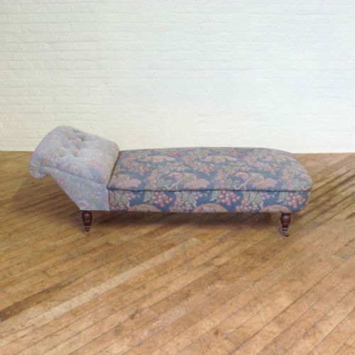 LATE VICTORIAN DAY BED - ADDITIONAL PHOTO 3