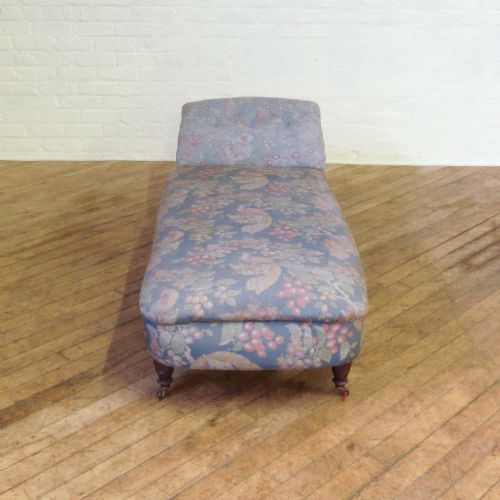 LATE VICTORIAN DAY BED - ADDITIONAL PHOTO 4