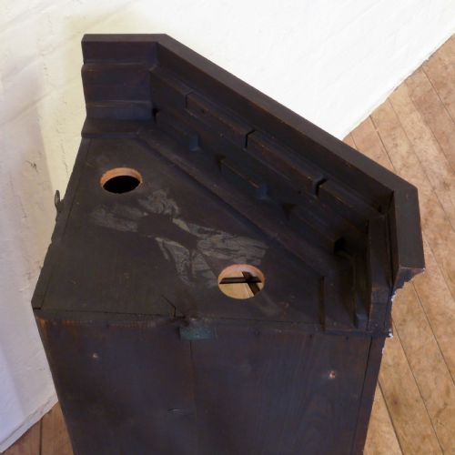 MAHOGANY HANGING CORNER CUPBOARD - ADDITIONAL PHOTO 3