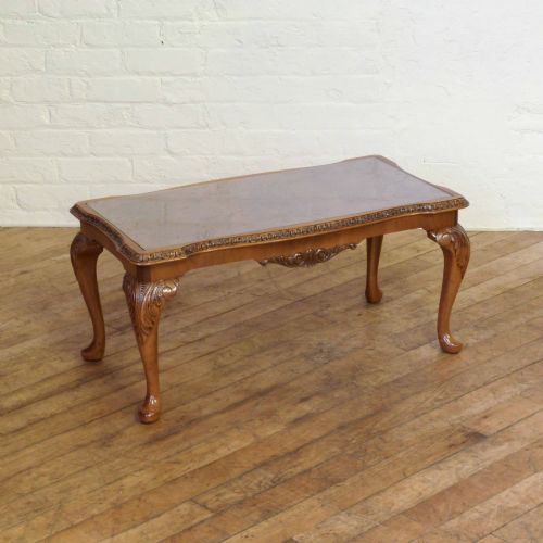 walnut coffee table - CATEGORY: ANTIQUE TABLES - DATED 1920