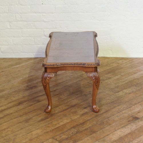 WALNUT COFFEE TABLE - ADDITIONAL PHOTO 6