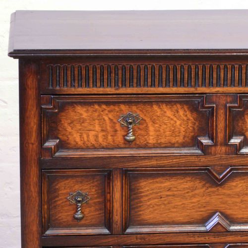 JACOBEAN STYLE OAK CHEST OF DRAWERS - ADDITIONAL PHOTO 3