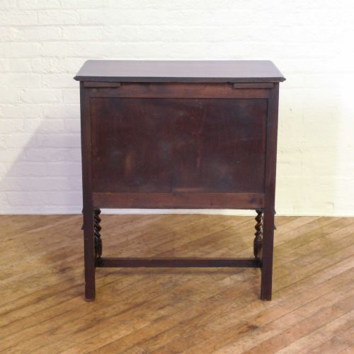 JACOBEAN STYLE OAK CHEST OF DRAWERS - ADDITIONAL PHOTO 8