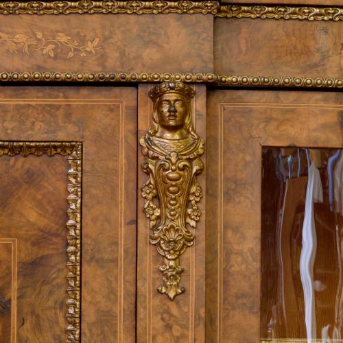 VICTORIAN WALNUT CREDENZA - ADDITIONAL PHOTO 7