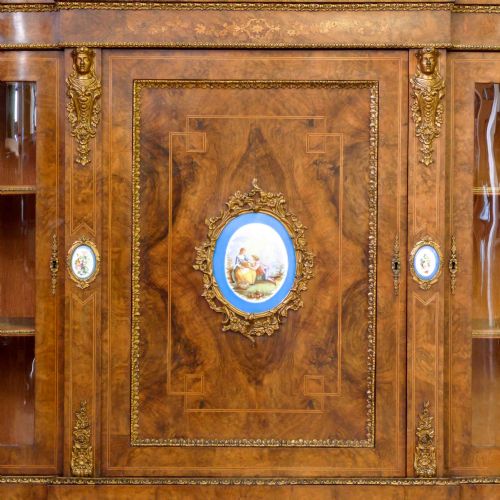VICTORIAN WALNUT CREDENZA - ADDITIONAL PHOTO 8