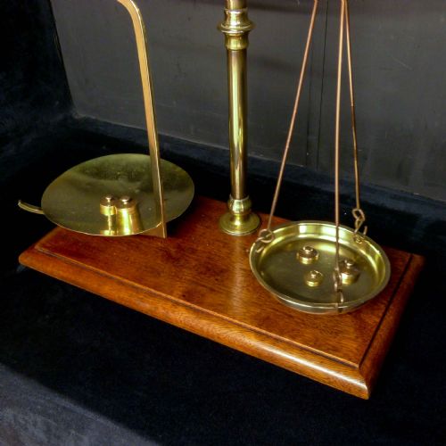 EDWARDIAN BRASS SCALES - ADDITIONAL PHOTO 10