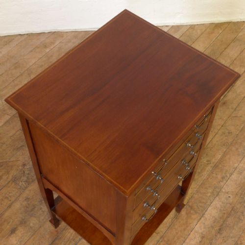 EDWARDIAN MAHOGANY MUSIC CABINET - ADDITIONAL PHOTO 5