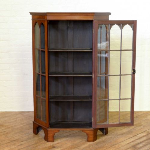 EDWARDIAN GOTHIC STYLE DISPLAY CABINET - ADDITIONAL PHOTO 2