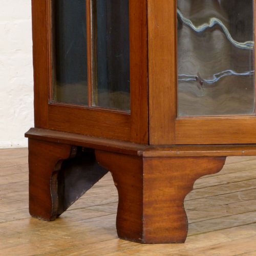 EDWARDIAN GOTHIC STYLE DISPLAY CABINET - ADDITIONAL PHOTO 4