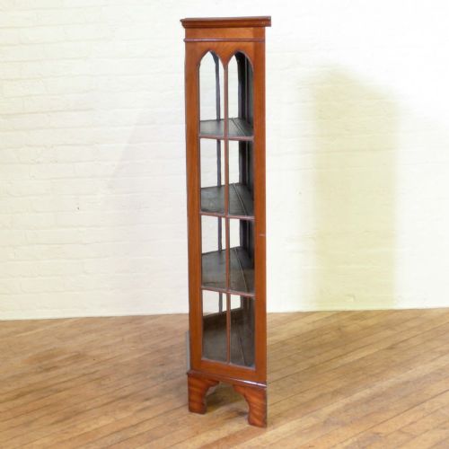 EDWARDIAN GOTHIC STYLE DISPLAY CABINET - ADDITIONAL PHOTO 6