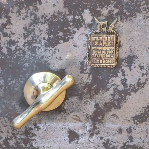 MILNERS POLISHED STEEL SAFE - ADDITIONAL PHOTO 3