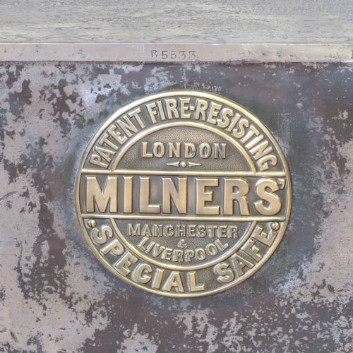 MILNERS POLISHED STEEL SAFE - ADDITIONAL PHOTO 4
