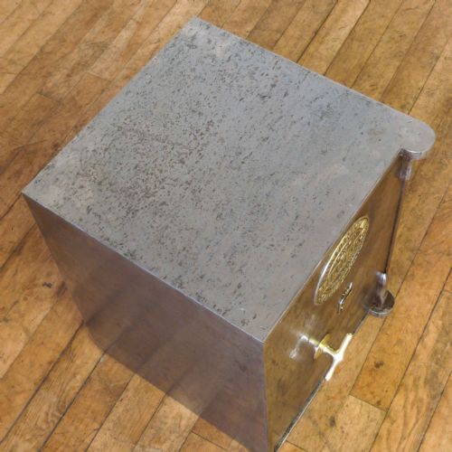 MILNERS POLISHED STEEL SAFE - ADDITIONAL PHOTO 10