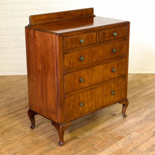 walnut chest of drawers - CATEGORY: ANTIQUE CHEST OF DRAWERS - DATED 1920