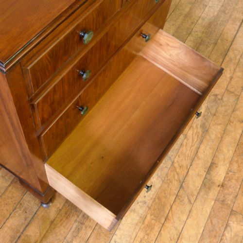 WALNUT CHEST OF DRAWERS - ADDITIONAL PHOTO 4