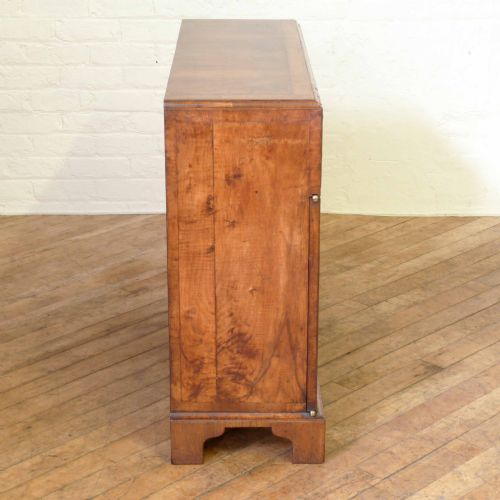GEORGE I STYLE WALNUT CUPBOARD - ADDITIONAL PHOTO 9