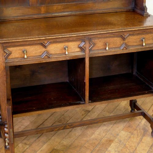 JACOBEAN STYLE OAK DRESSER - ADDITIONAL PHOTO 2