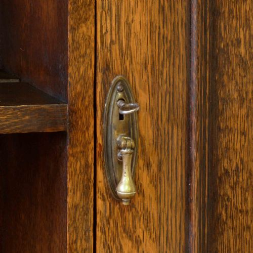 JACOBEAN STYLE OAK DRESSER - ADDITIONAL PHOTO 9