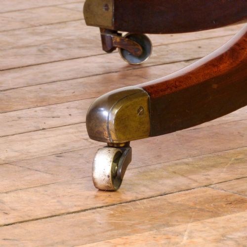 GEORGIAN MAHOGANY BREAKFAST TABLE - ADDITIONAL PHOTO 4