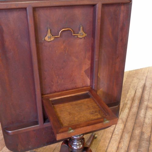 GEORGIAN MAHOGANY BREAKFAST TABLE - ADDITIONAL PHOTO 6