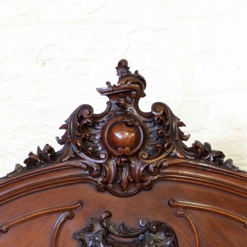 FRENCH CARVED WALNUT BED - ADDITIONAL PHOTO 13