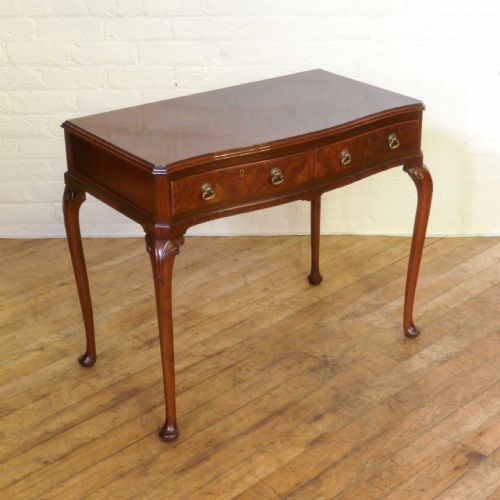 edwardian walnut side table - CATEGORY: ANTIQUE TABLES - DATED EDWARDIAN