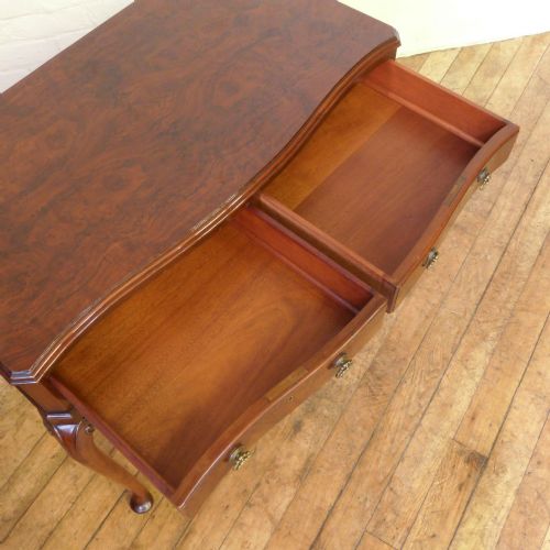 EDWARDIAN WALNUT SIDE TABLE - ADDITIONAL PHOTO 6