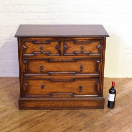 JACOBEAN STYLE OAK CHEST OF DRAWERS - ADDITIONAL PHOTO 1