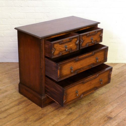 JACOBEAN STYLE OAK CHEST OF DRAWERS - ADDITIONAL PHOTO 2