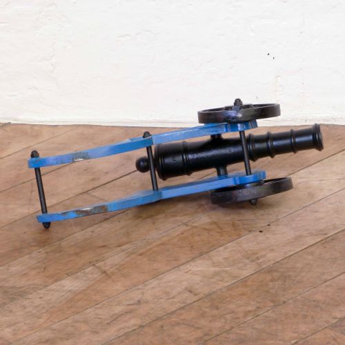 PAIR OF IRON CANNONS - ADDITIONAL PHOTO 12