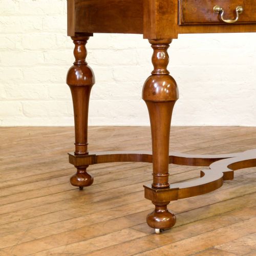 VICTORIAN WALNUT SIDE TABLE - ADDITIONAL PHOTO 1