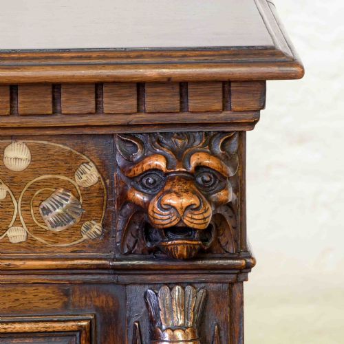 CARVED OAK CUPBOARD - ADDITIONAL PHOTO 8