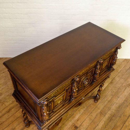 CARVED OAK CUPBOARD - ADDITIONAL PHOTO 11