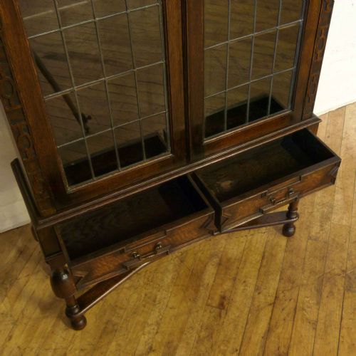 JACOBEAN STYLE OAK BOOKCASE - ADDITIONAL PHOTO 2