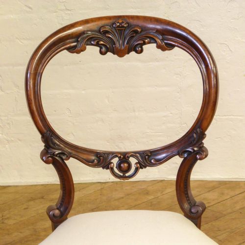 SET OF SIX VICTORIAN WALNUT BALLOON BACK CHAIRS - ADDITIONAL PHOTO 2