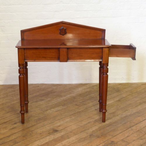 VICTORIAN MAHOGANY SIDE TABLE - ADDITIONAL PHOTO 1