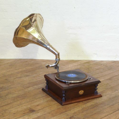 WINDUP BRASS HORNED GRAMOPHONE - ADDITIONAL PHOTO 3