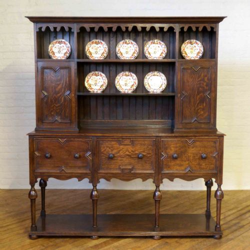 large victorian jacobean style oak dresser - CATEGORY: ANTIQUE DRESSERS - DATED VICTORIAN